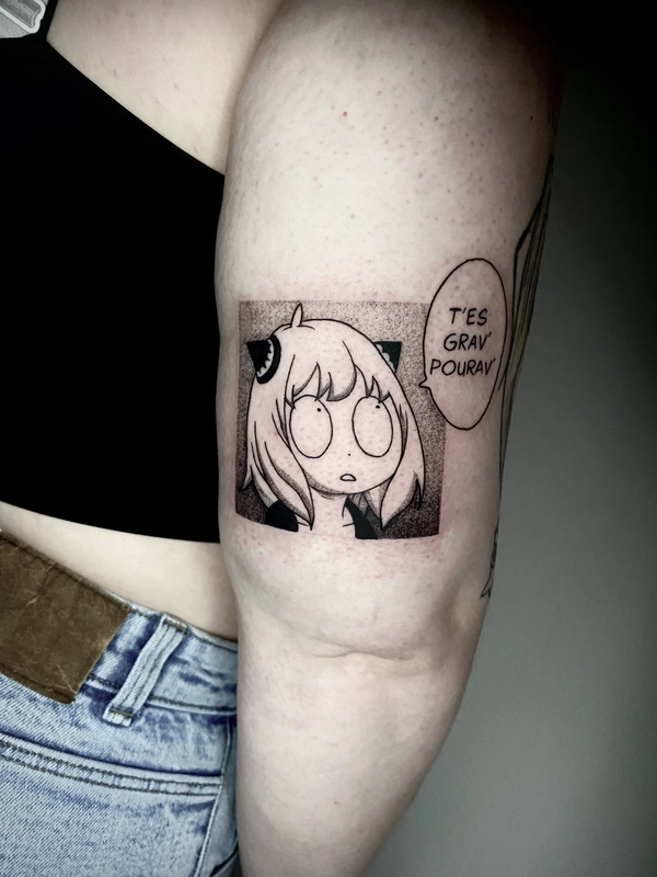 Tatouage cicatrisé Juny Todd Tatouage Cicatrisé Unam Noir