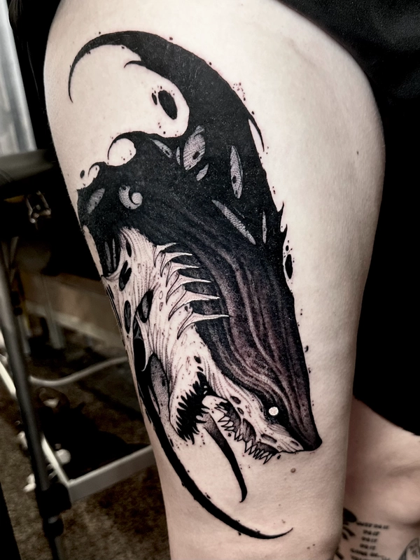 Tattoo Blackwork Unam Noir Tatouage Cicatrisé Unam Noir